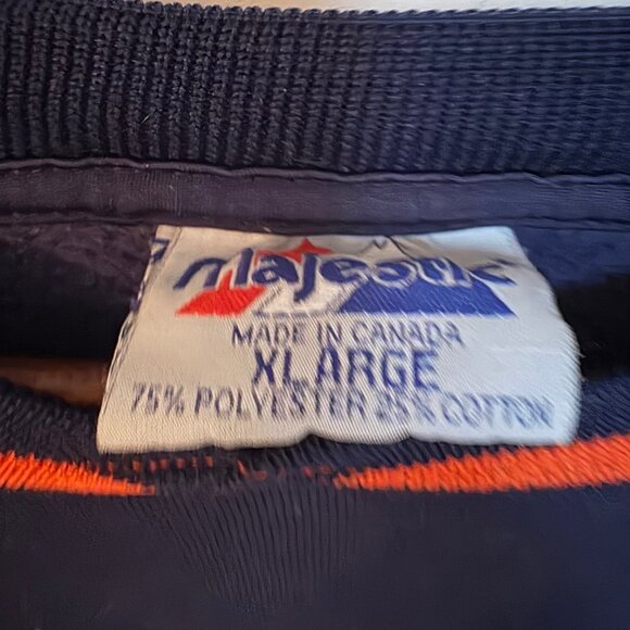 Denver Broncos Majestic Crewneck Sweatshirt - Size XL (Like New) - Picture 2 of 3